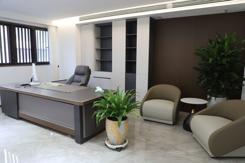 研发管理人员办公室