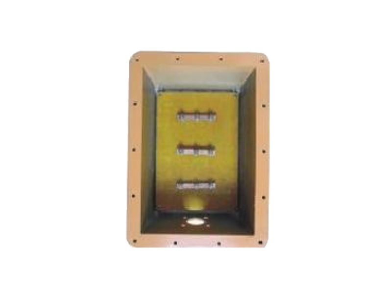 阴/阳极汇流箱箱