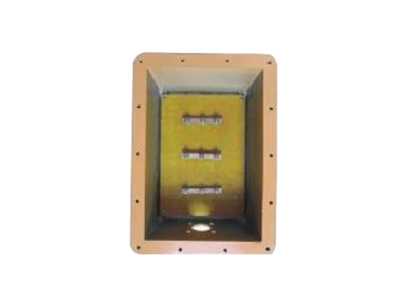 阴/阳极汇流箱箱