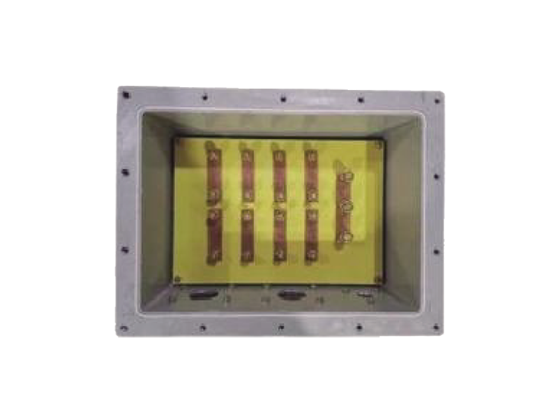 阴/阳极汇流箱箱