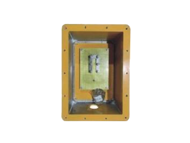 阴/阳极汇流箱箱